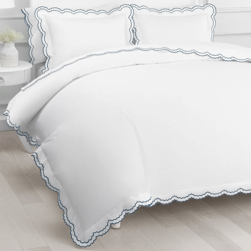 Double Scallop Embroidered Percale Duvet Set